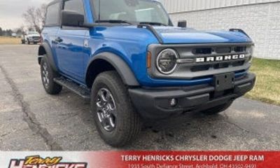 2025 Ford Bronco Base