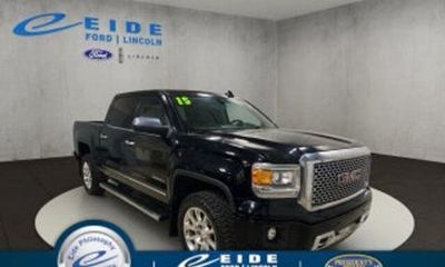 2015 GMC Sierra Denali