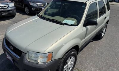 2004 Ford Escape XLT