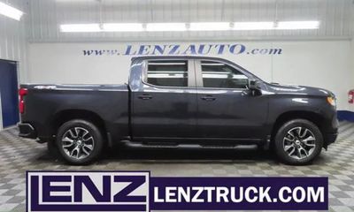 2022 Chevrolet Silverado RST