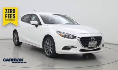 2018 Mazda MAZDA3 Touring