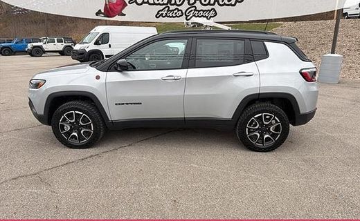 2026 Jeep Compass Trailhawk
