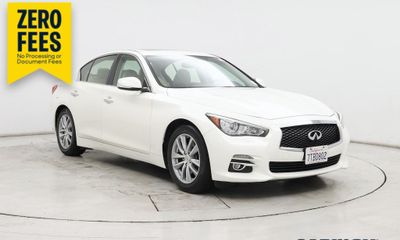 2015 Infiniti Q50 Premium