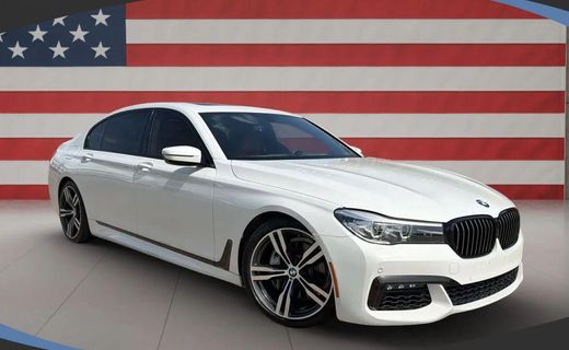 2017 BMW 740I