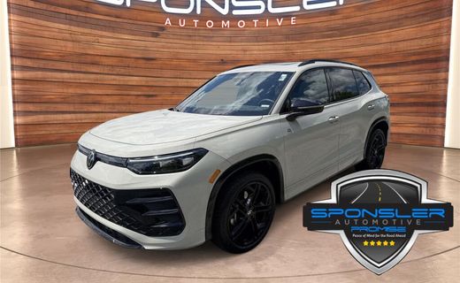2026 Volkswagen Tiguan 4MOTION SE Black