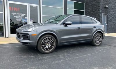 2020 Porsche Cayenne Coupe