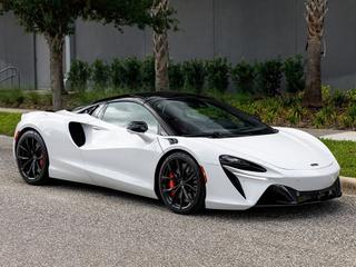 2025 McLaren Artura Spider