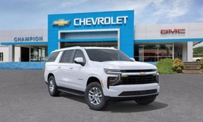 2026 Chevrolet Suburban LS