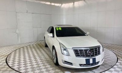 2014 Cadillac XTS Standard