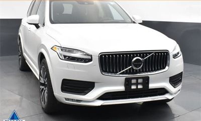 2020 Volvo XC90 Momentum