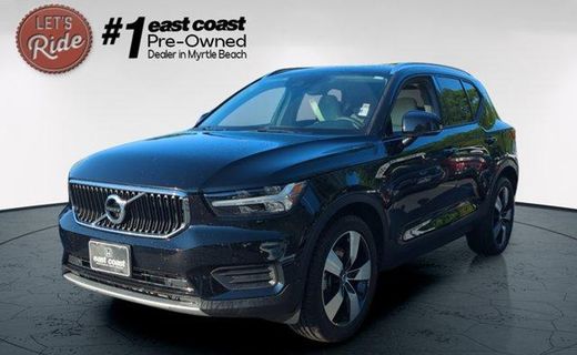 2019 Volvo XC40 Momentum