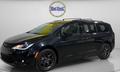 2019 Chrysler Pacifica Touring L