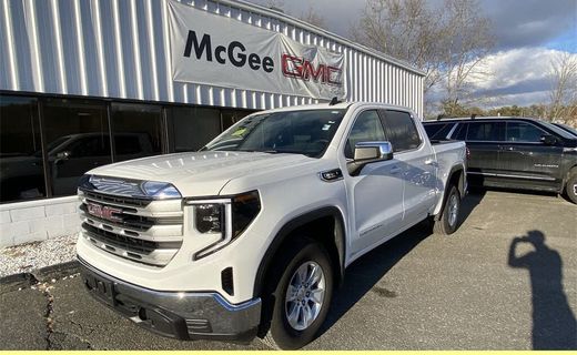 2024 GMC Sierra SLE