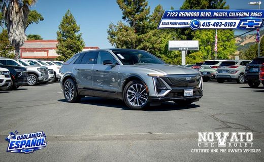 2024 Cadillac Lyriq Sport 1