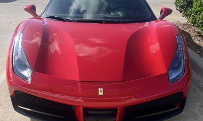 2018 Ferrari 488 GTB Coupe