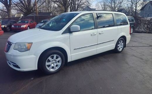 2011 Chrysler Town AND Country Touring
