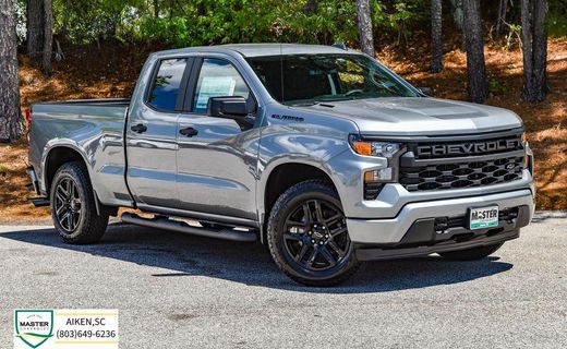 2026 Chevrolet Silverado Custom