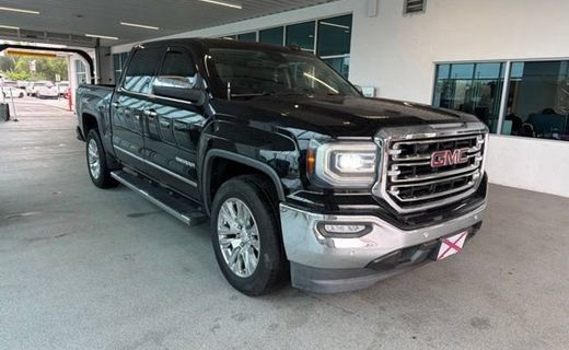 2018 GMC Sierra SLT