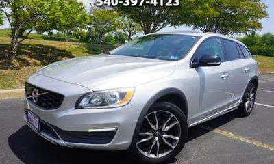2018 Volvo V60CC Premier