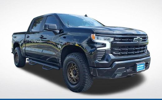 2025 Chevrolet Silverado RST