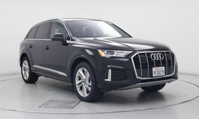 2023 Audi Q7 Quattro Premium