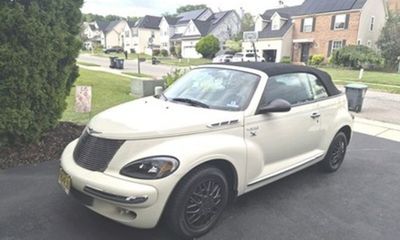 2005 Chrysler PT Cruiser Base