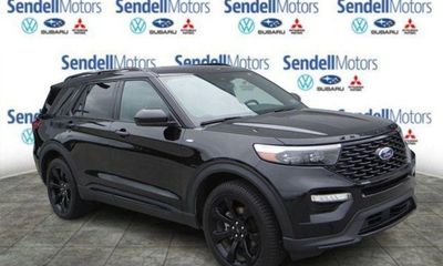 2023 Ford Explorer ST Line
