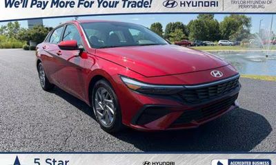 2024 Hyundai Elantra SEL