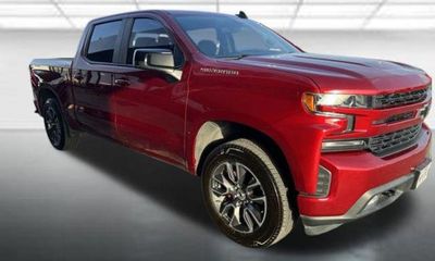 2021 Chevrolet Silverado RST