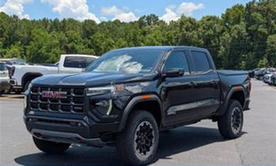 2026 GMC Canyon AT4