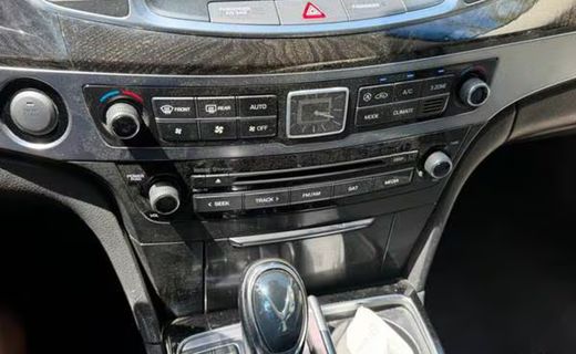 2015 Hyundai Equus GLS