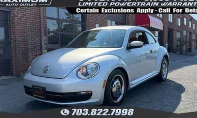 2015 Volkswagen Beetle 18T Classic