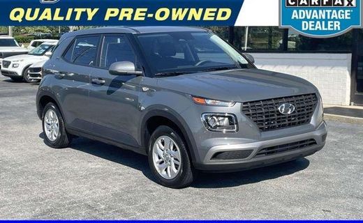 2026 Hyundai Venue SE