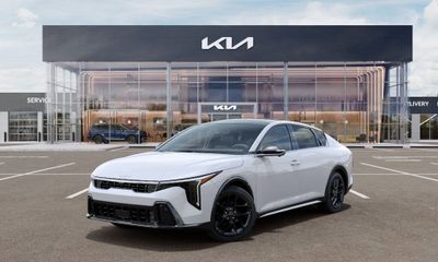 2026 Kia K4 GT Line Turbo