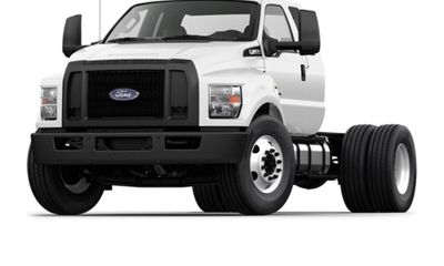 2027 Ford F-650SD 650SD