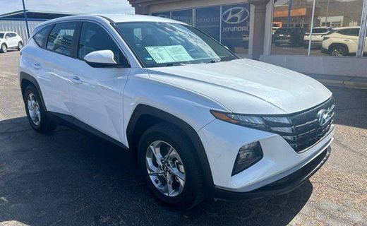 2022 Hyundai Tucson SE
