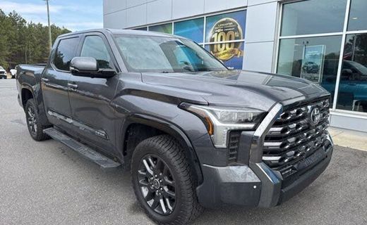 2023 Toyota Tundra Platinum