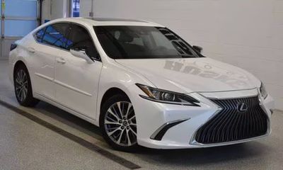 2021 Lexus ES 350 Premium