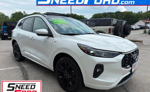 2024 Ford Escape ST Line Elite