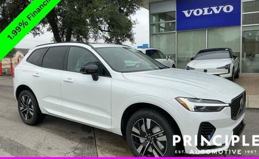 2026 Volvo XC60 Core