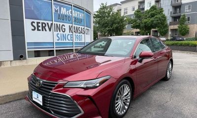 2022 Toyota Avalon Limited