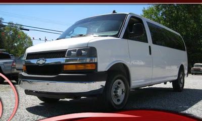 2016 Chevrolet Express LS EXT