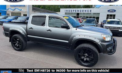 2014 Toyota Tacoma Delux Grade