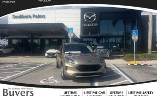 2020 Ford Escape SE