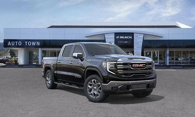 2026 GMC Sierra SLT