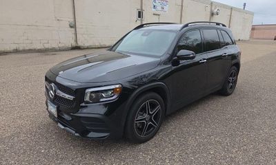 2023 Mercedes-Benz GLB-Class GLB250 4MATIC