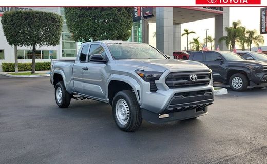 2026 Toyota Tacoma SR Xtracab
