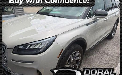 2023 Lincoln Corsair Standard
