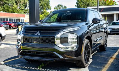 2026 Mitsubishi Outlander