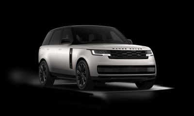 2026 Land Rover Range SV